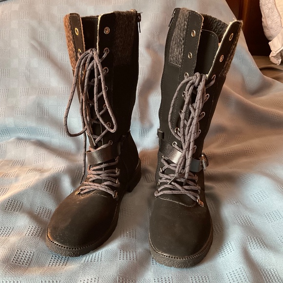 Rice Maker Women’s Zip Lace Boots Black Sz 41 (8) Faux Suede Knit Detail - Picture 3 of 11